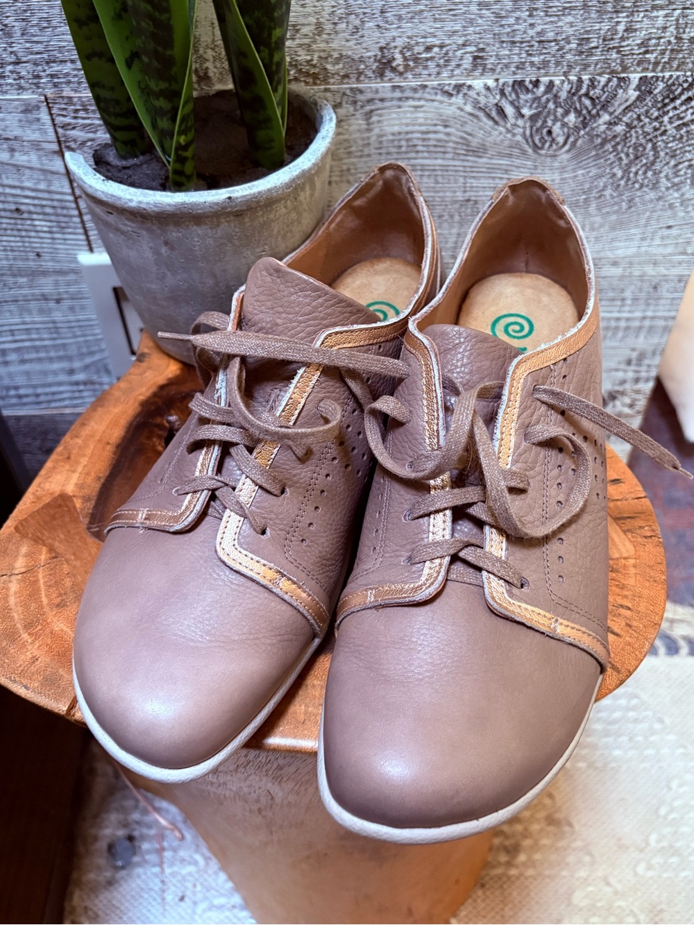"Avena" Koru Collection Comfort Sneaker - Women's 42 EU / US 11-11.5, Taupe/Pink